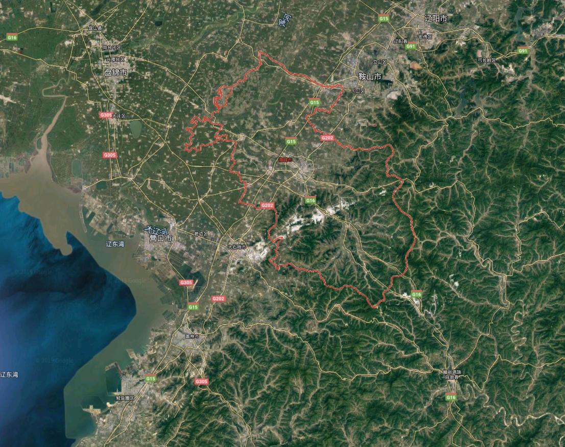 鞍山盛典，嘉宾云集，观众热情如火