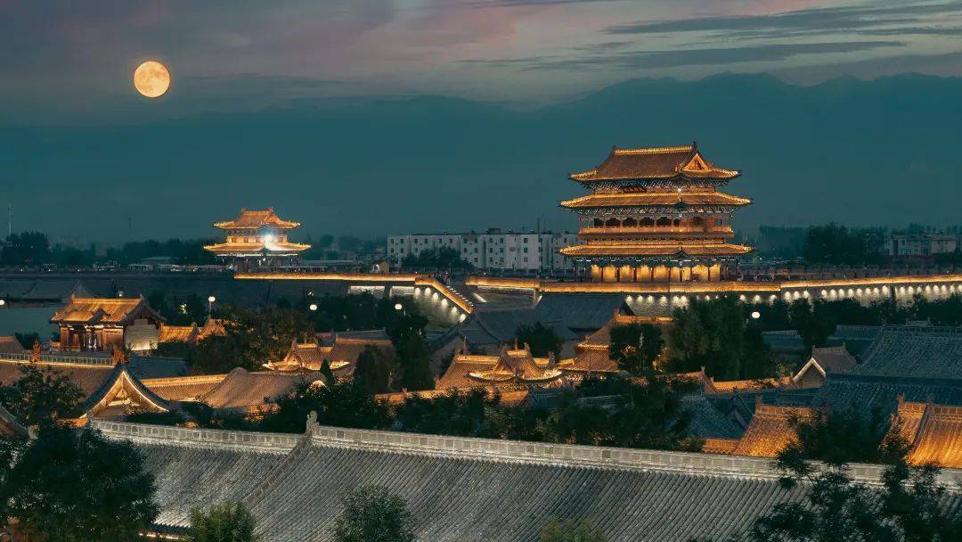 忻州盛事启幕，主持人精彩开场瞬间